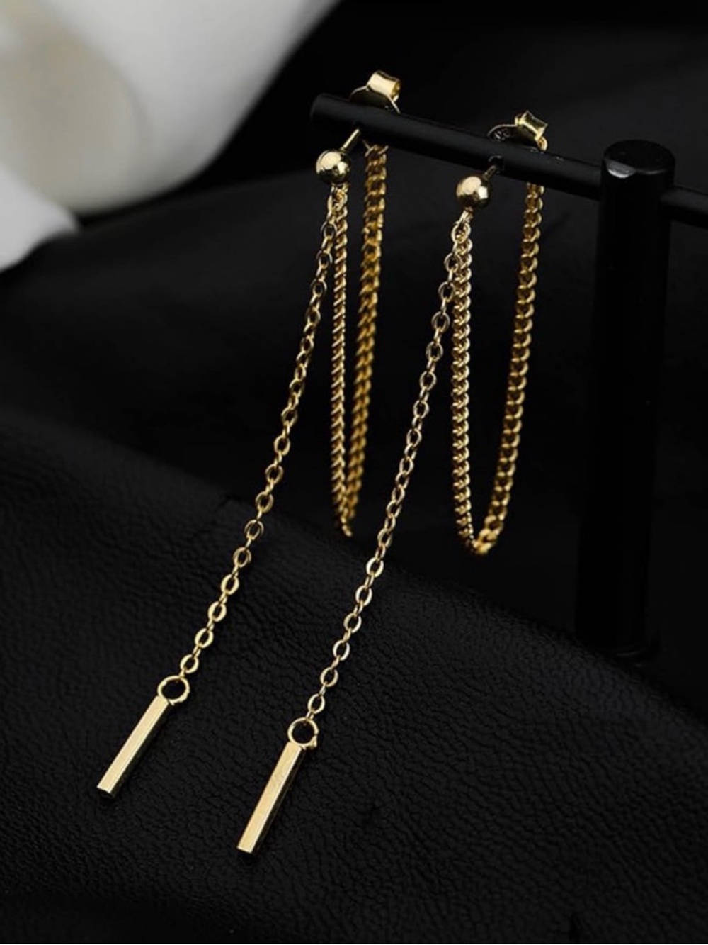 NWT~ 18K Gold Plated Dainty Bar Drop Chain Earrings